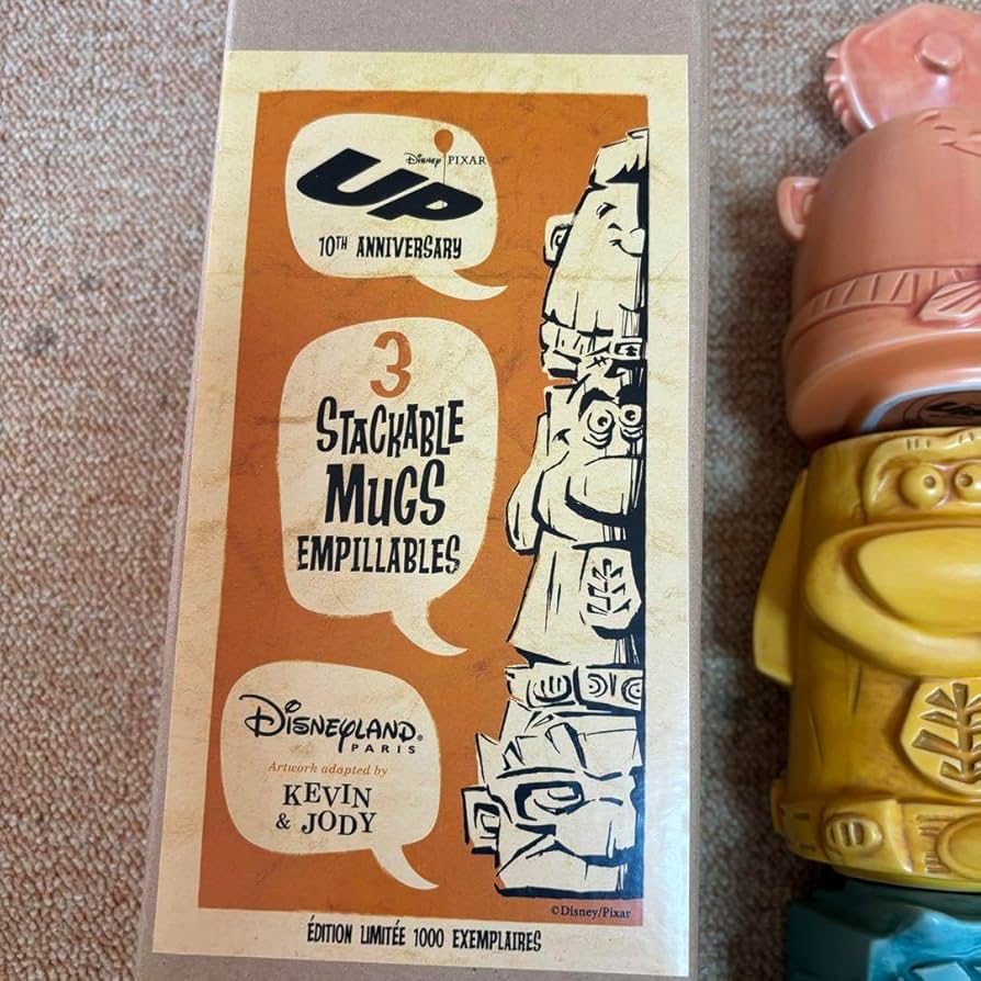 カールじいさんの空飛ぶ家 トーテムポール マグカップセット 新品未使用 パリ カールじいさんの空飛ぶ家 トーテムポール マグカップセット